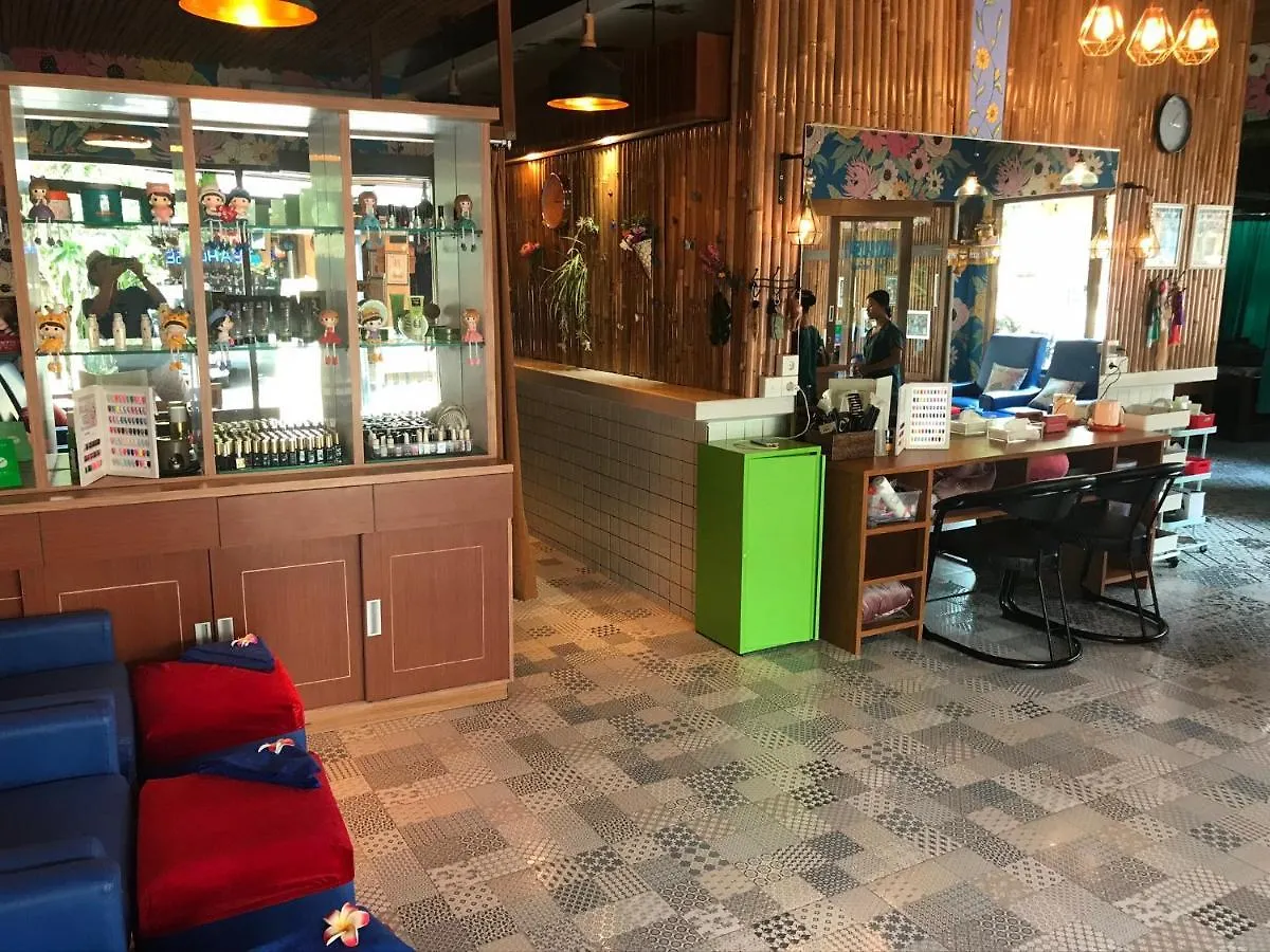 Hotel Seahouse Bali Indah Beach Inn Kuta Lombok